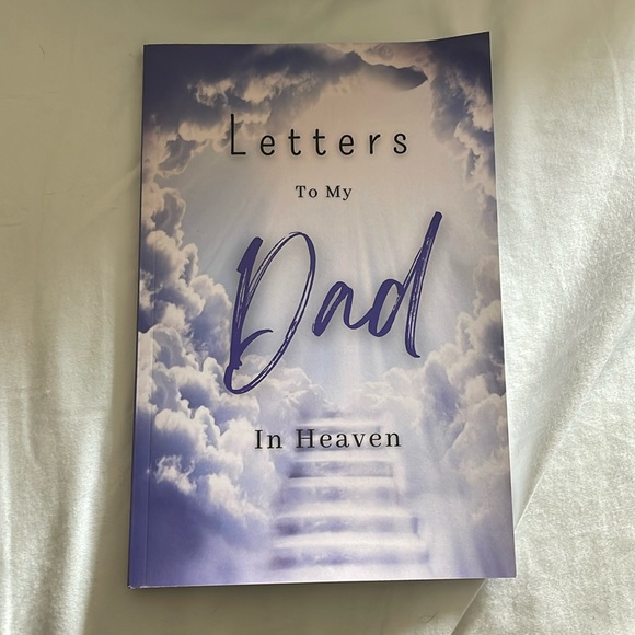 book - Picture 1 of 3